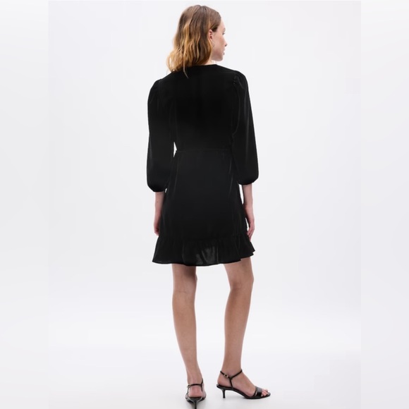 ! NEW! Black Velvet Dress - Picture 2 of 8